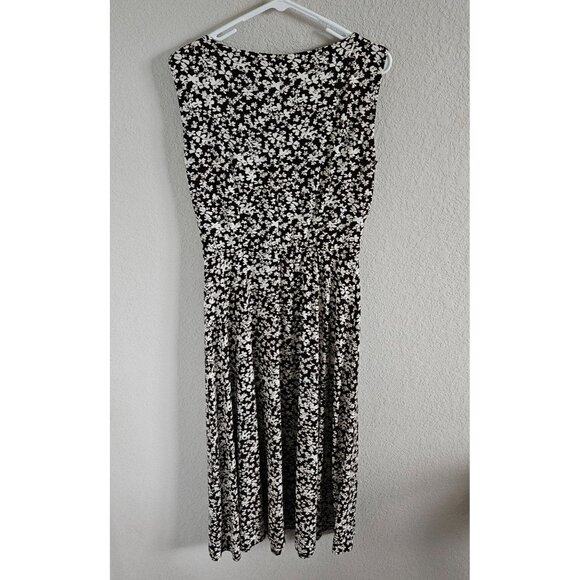 Dress Barn Woman Size 8 Midi Floral Dress Fit and Flare Ruched Waist Classic - Picture 2 of 6